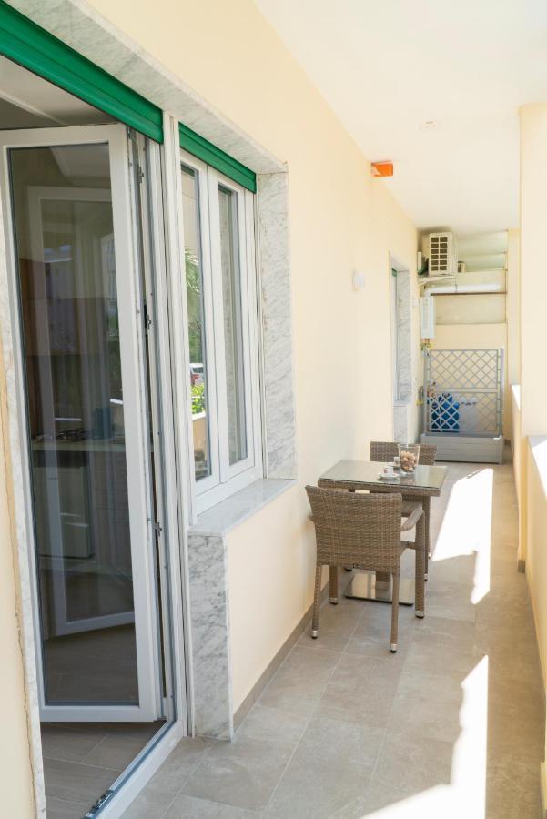 Casa Mia Apartments Sorrento Esterno foto